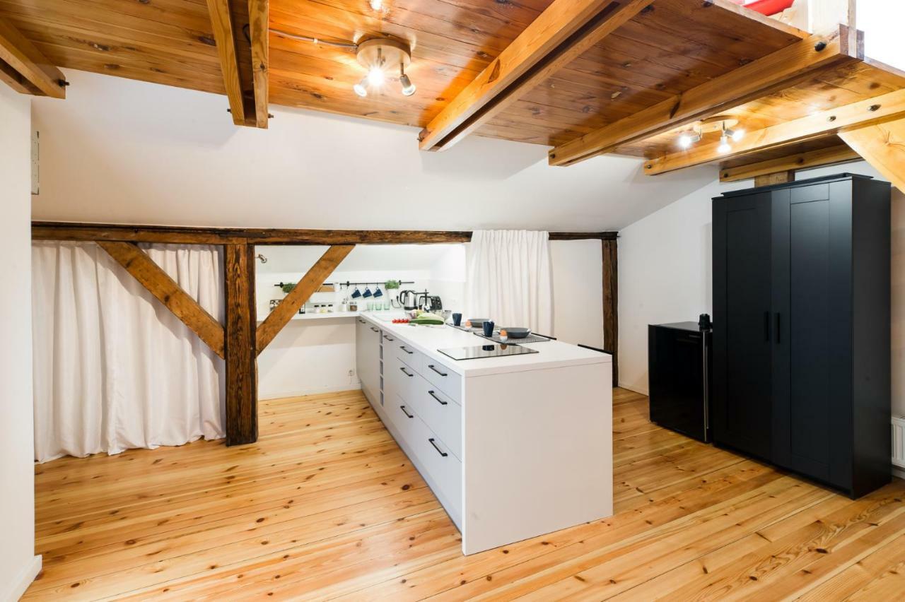 Cozy Studio Mansard Riga Old Town Aptartment, Ac Exteriör bild